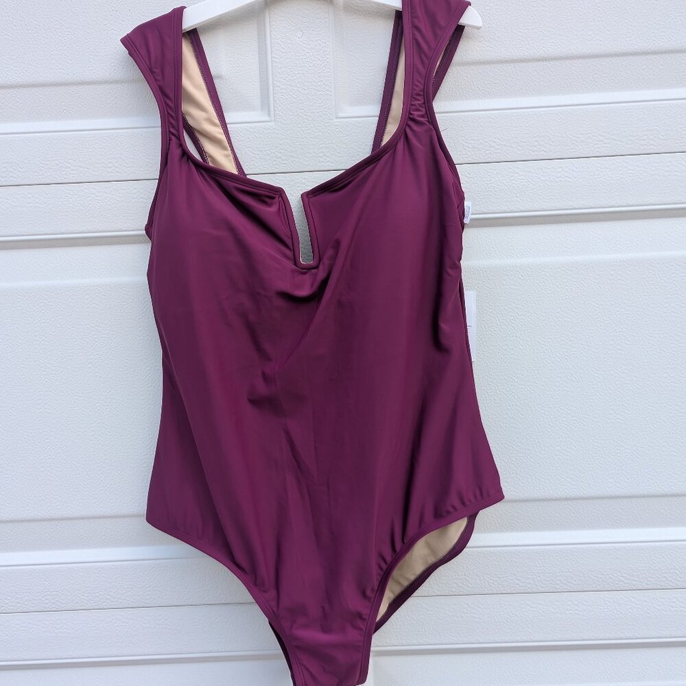 NWT-Shade & Shore Fuchsia one-piece swimsuit